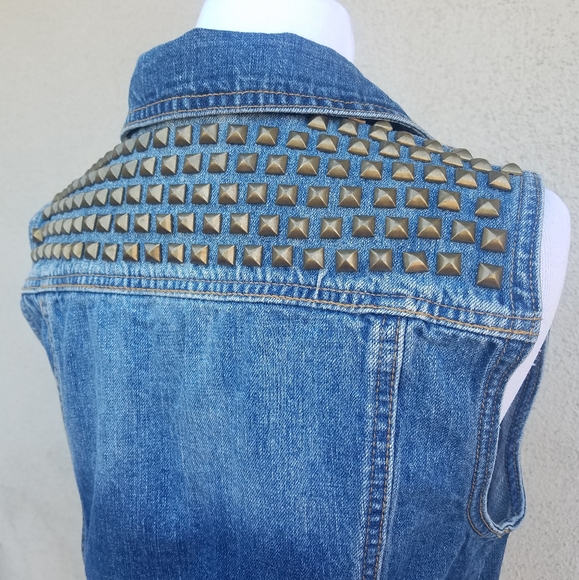 BDG Urban Outfitters Gold Studded Jean Vest - Picture 6 of 6